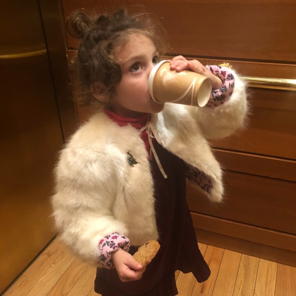 Meet your Posher, Asashley - Picture 1 of 1